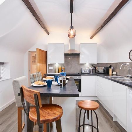 The Nutcracker Suite - Self Check-In, Self-Catering Apartment For East Midlands Airport Kegworth Ngoại thất bức ảnh