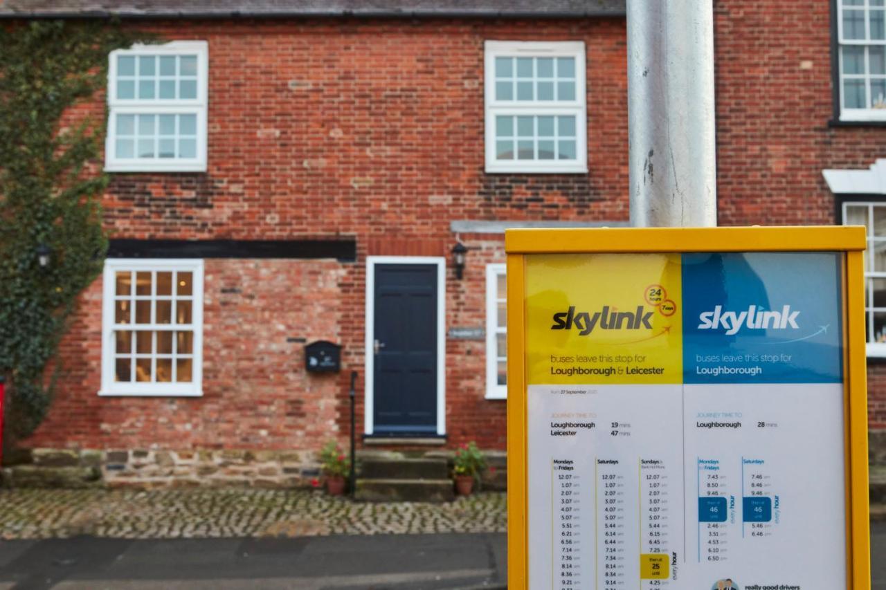 The Nutcracker Suite - Self Check-In, Self-Catering Apartment For East Midlands Airport Kegworth Ngoại thất bức ảnh