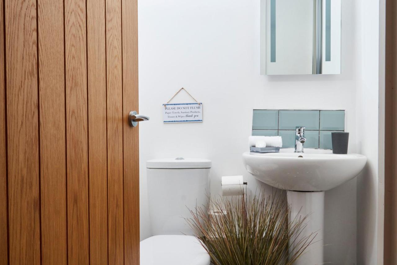 The Nutcracker Suite - Self Check-In, Self-Catering Apartment For East Midlands Airport Kegworth Ngoại thất bức ảnh