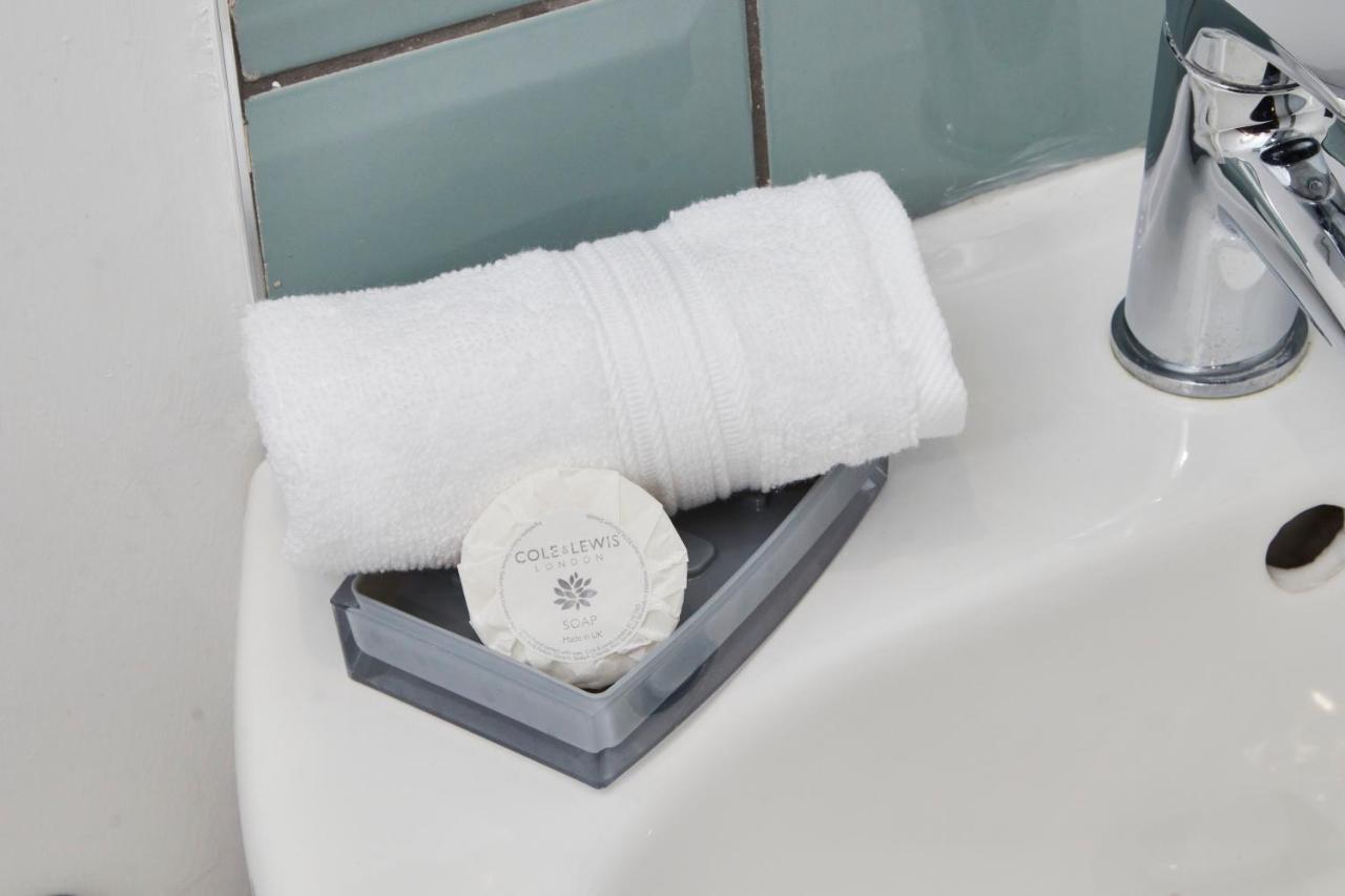 The Nutcracker Suite - Self Check-In, Self-Catering Apartment For East Midlands Airport Kegworth Ngoại thất bức ảnh